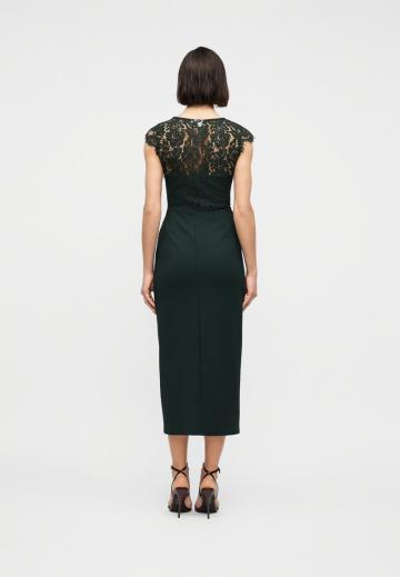 Платье футляр