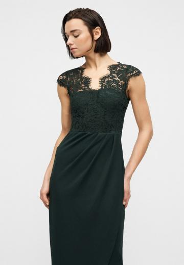 Платье футляр