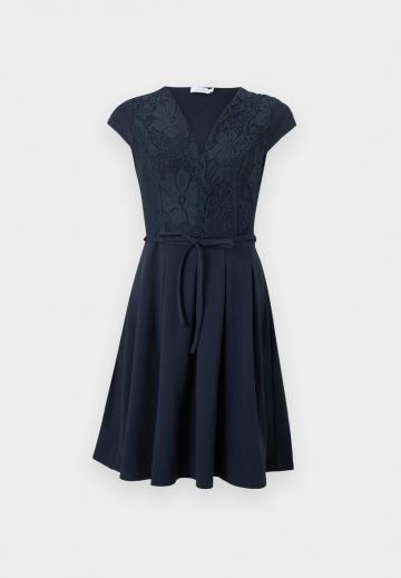 Коктейльное платье