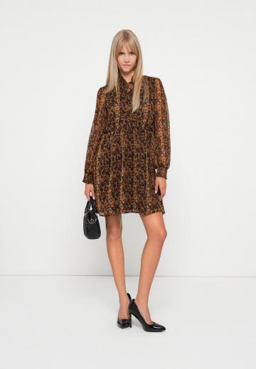 Короткое платье