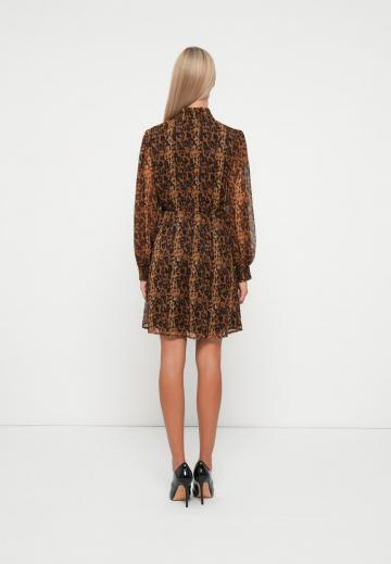 Короткое платье