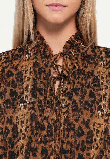 Короткое платье