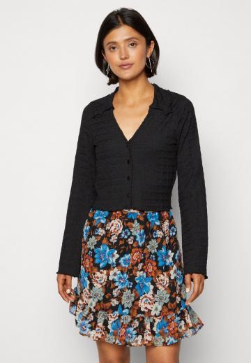 Юбка с воланами