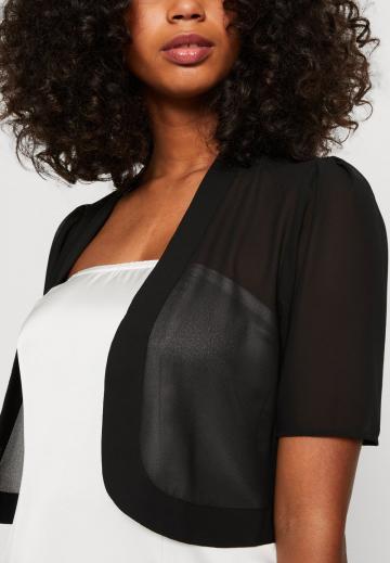 Короткий блейзер