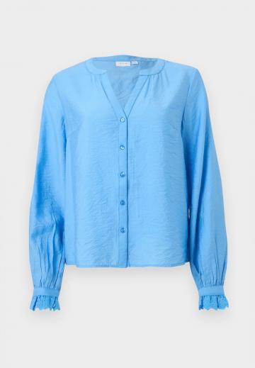 Атласная блузка