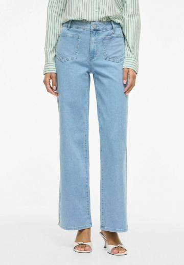 Клешеные джинсы