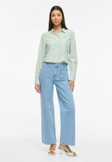 Клешеные джинсы