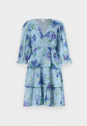 Короткое платье