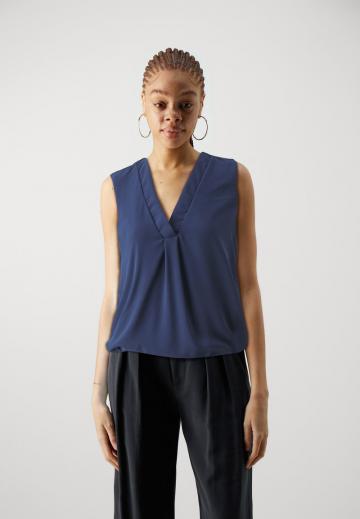 Майка-борцовка