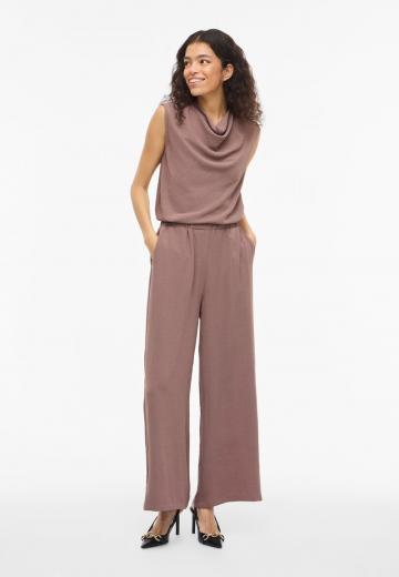 Блузка без рукавов