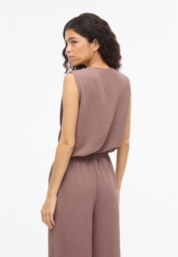 Блузка без рукавов