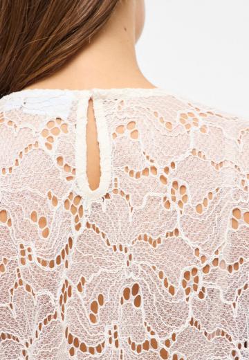 Кружевная блузка