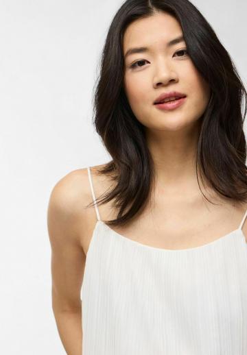 Топ на бретельках