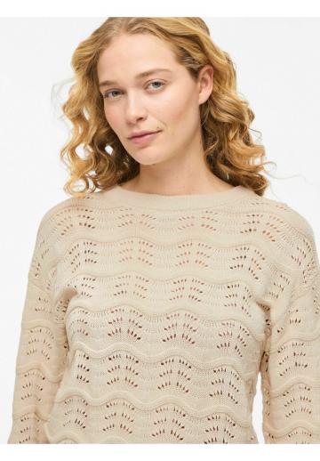 Пуловер в полоску