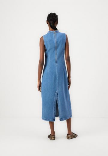 Джинсовое платье