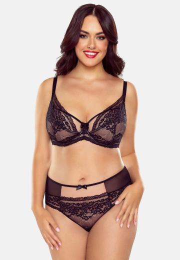 Трусы на бедрах