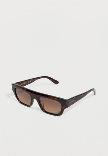 Солнечные очки