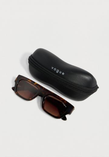 Солнечные очки