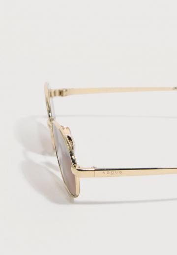 Солнечные очки