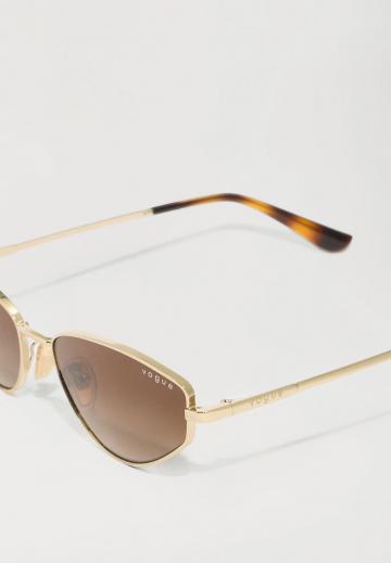 Солнечные очки