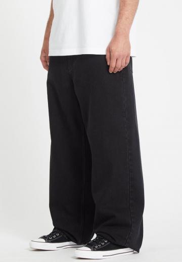 Свободные джинсы