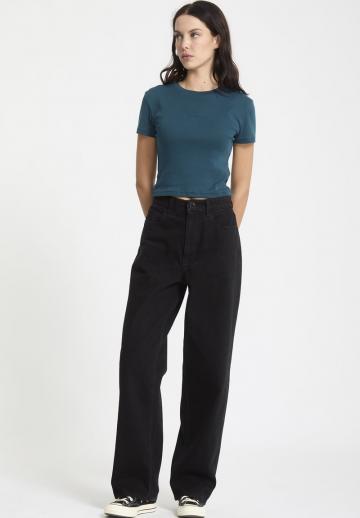 Свободные джинсы