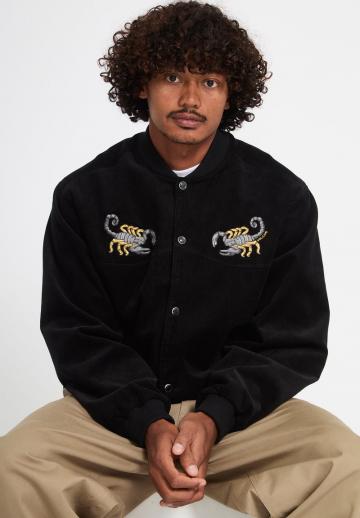 Куртка бомбер