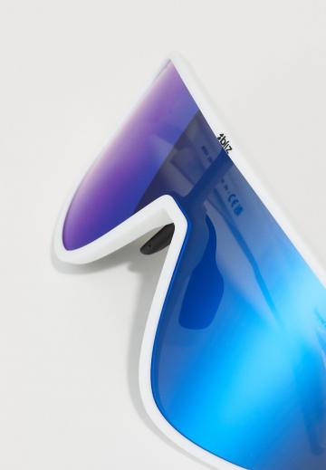 Солнечные очки