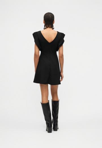 Короткое платье