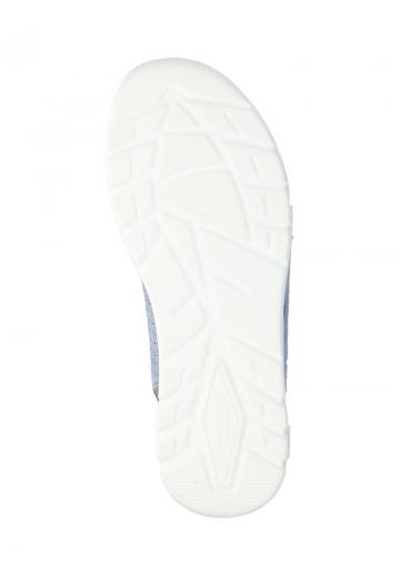 Босоножки на танкетке