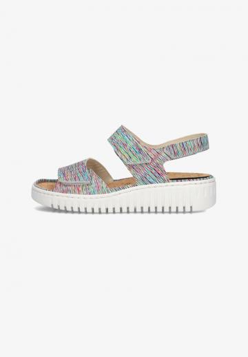 Босоножки на танкетке