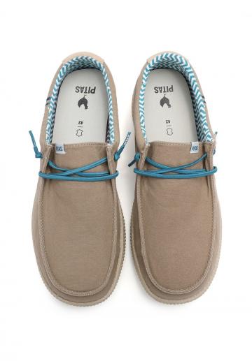 Ботинки на шнуровке