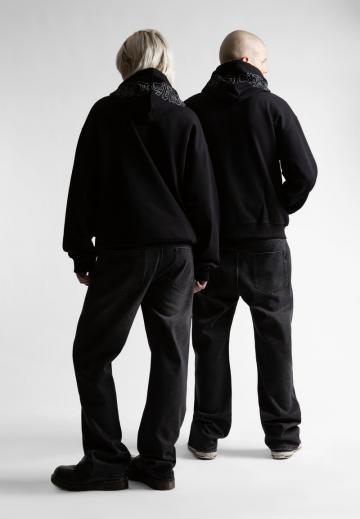 Свободные джинсы