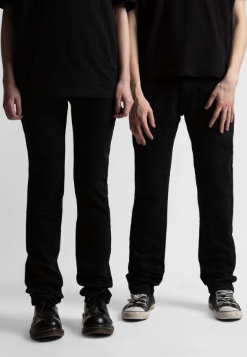 Прямые джинсы