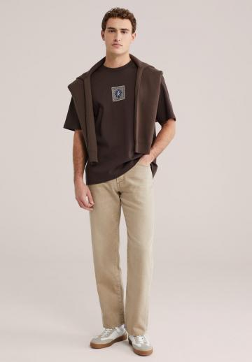 Прямые джинсы