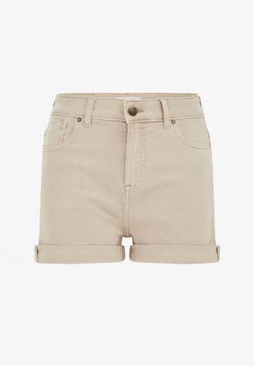 Джинсовые шорты