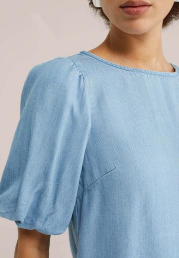 Джинсовая блузка