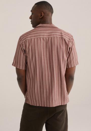 Рубашка с коротким рукавом
