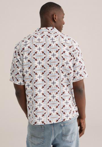 Рубашка с коротким рукавом