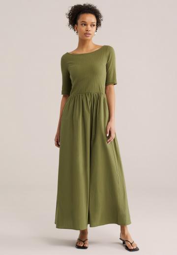 Вязаное платье