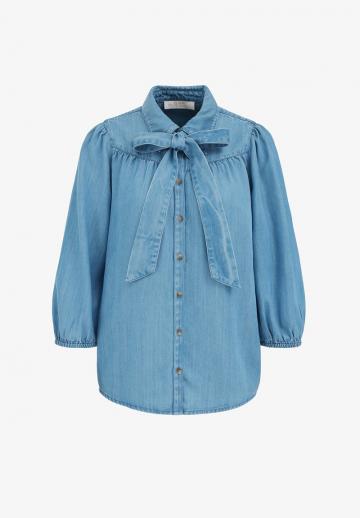 Джинсовая блузка