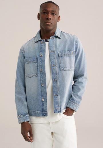 Джинсовая куртка