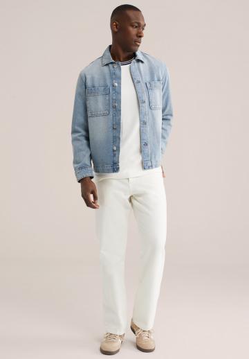 Джинсовая куртка