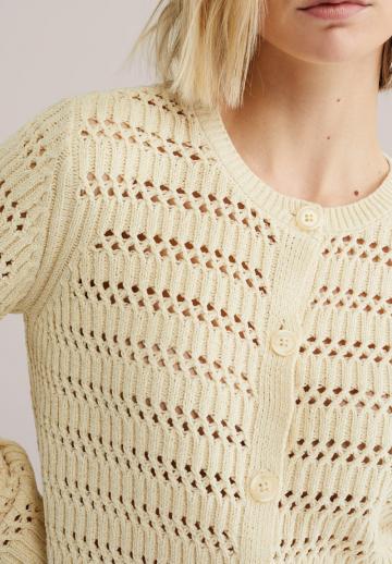 Вязаная кофта