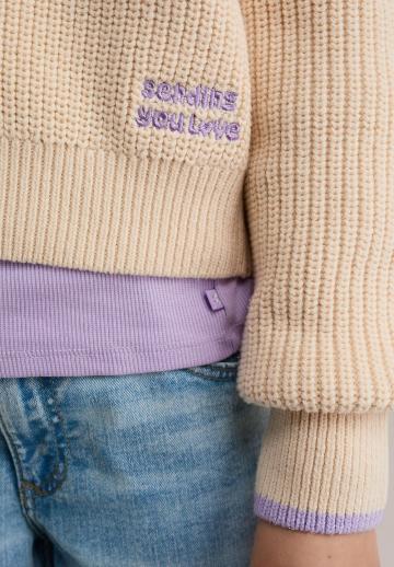 Вязаная кофта