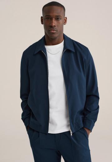 Куртка бомбер