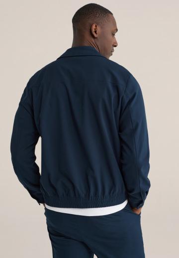 Куртка бомбер