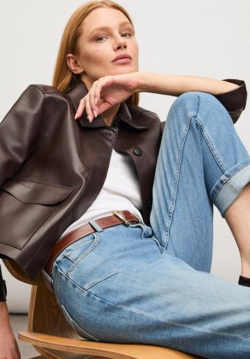 Прямые джинсы