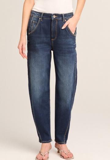 Свободные джинсы