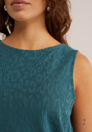 Блузка без рукавов